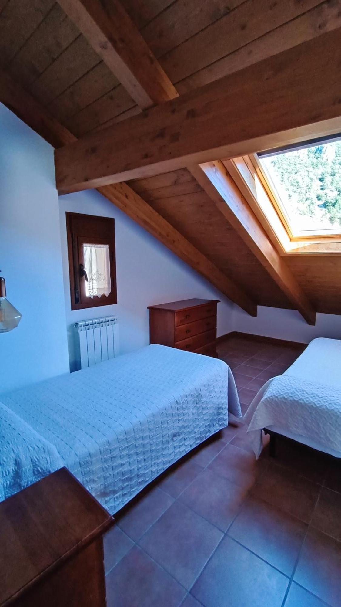Apartamentos Mobison Salinas de Bielsa Exterior photo